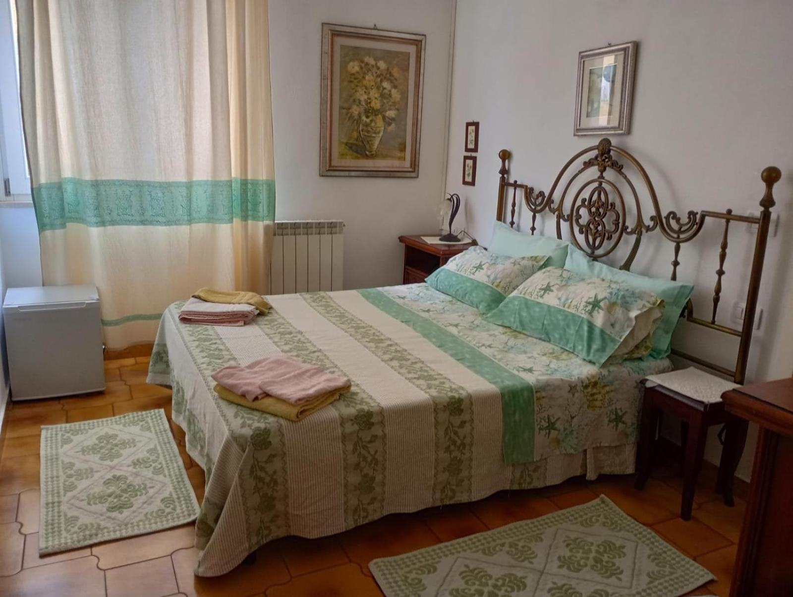 B&B Guest House Il Porto Vecchio Стінтіно Екстер'єр фото